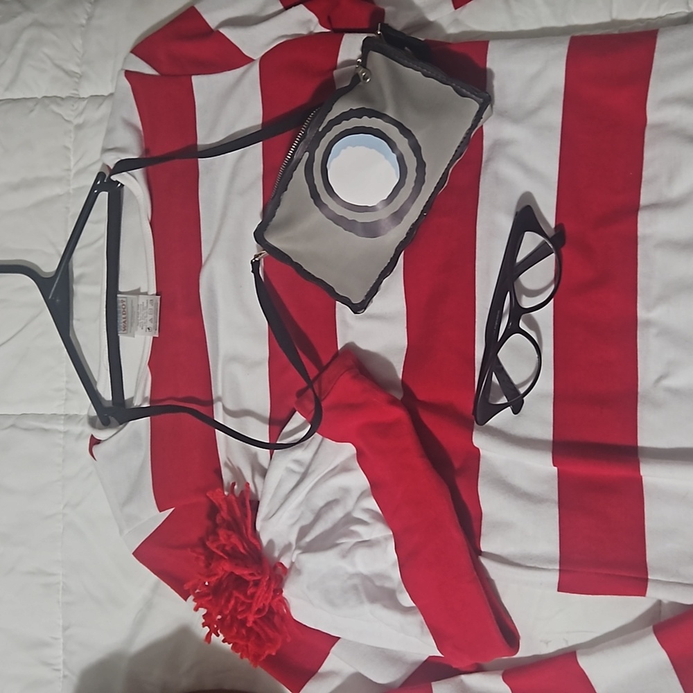 Where's Waldo Costume with Accessories